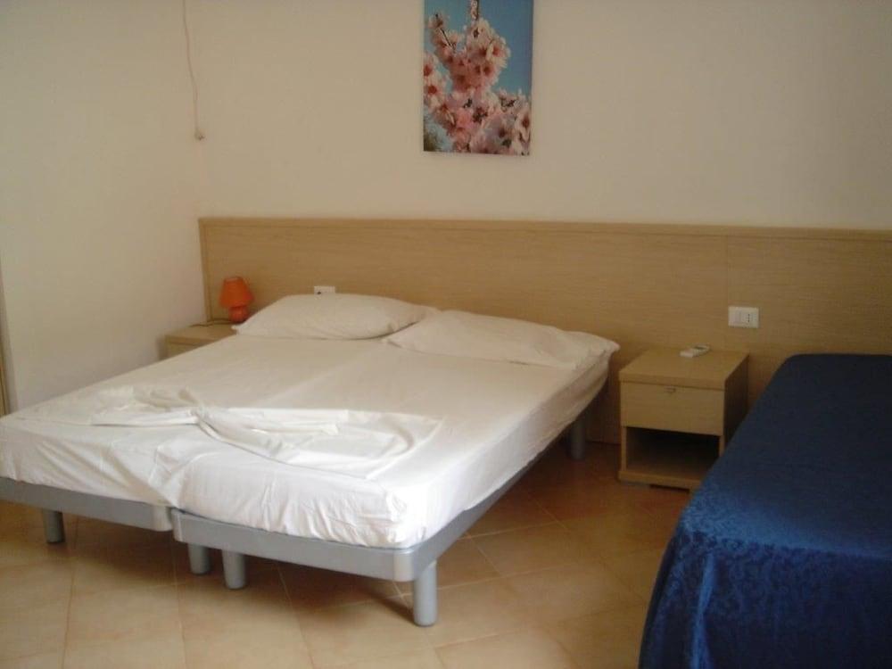 Ponta Preta Aparthotel 3*