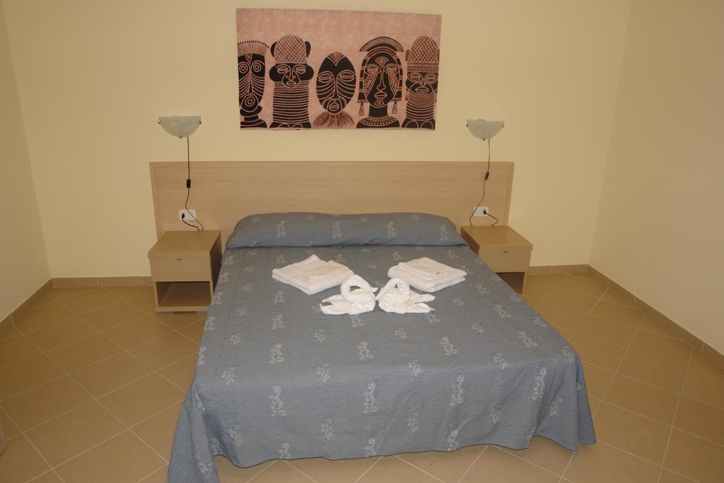 Ponta Preta Aparthotel Santa Maria