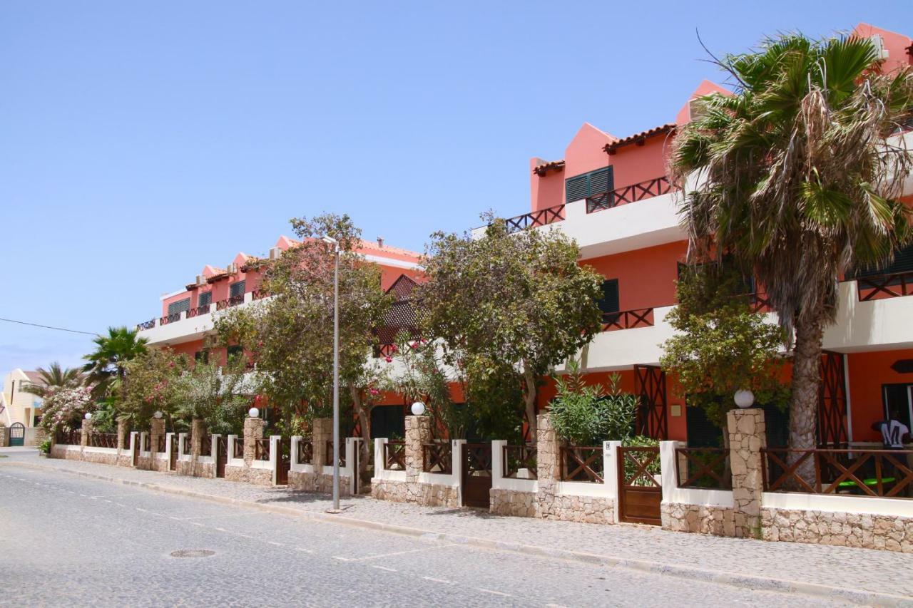 Aparthotel Ponta Preta 3*