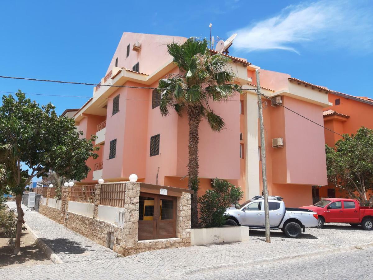 Aparthotel Ponta Preta 3*