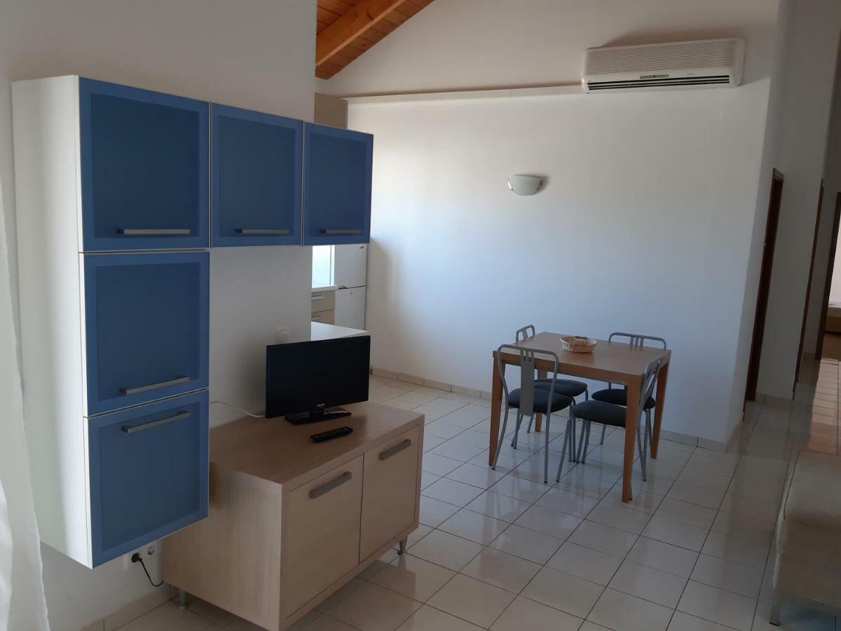 Ponta Preta Aparthotel 3*